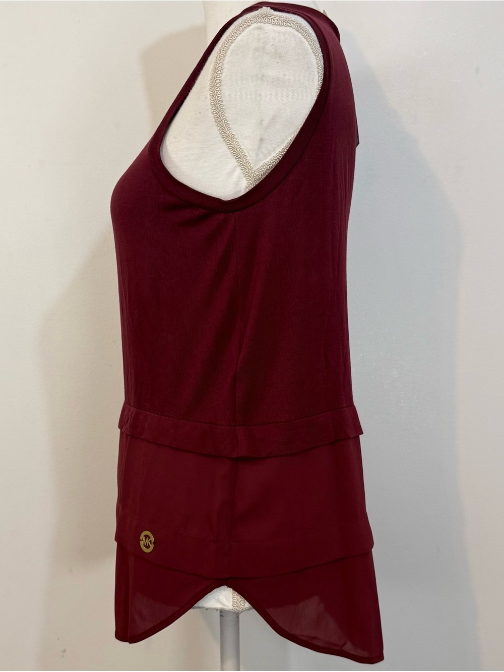 NWT Michael Michael Kors Merlot Layered Sleeveless Blouse Size Medium - Picture 2 of 9
